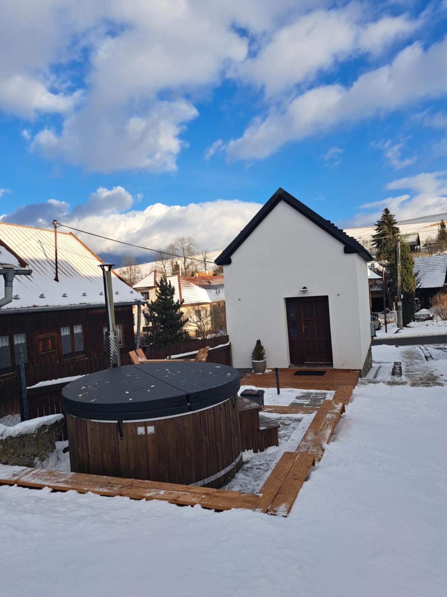 Tiny Cottage Slovakia Liptovský Trnovec Exterior foto